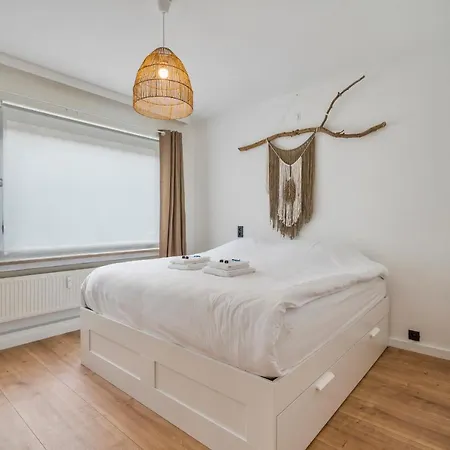 Ruim En Warm In De Winkelstraat