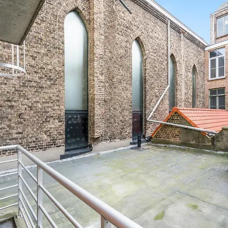 Ruim En Warm In De Winkelstraat *